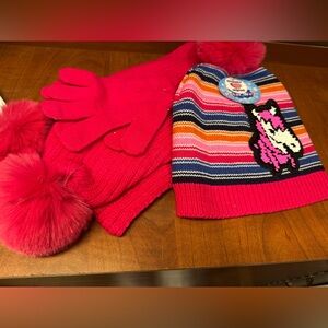 Set of gloves, hat and scarf for this cold       Set Vibrant Pink Knit Fabric